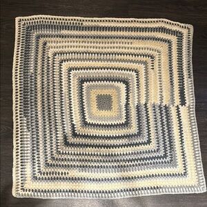 Handmade Crocheted Afghan Blanket Soft Yarn 35”X35”